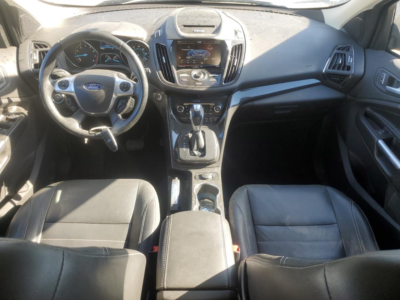 FORD ESCAPE TITANIUM