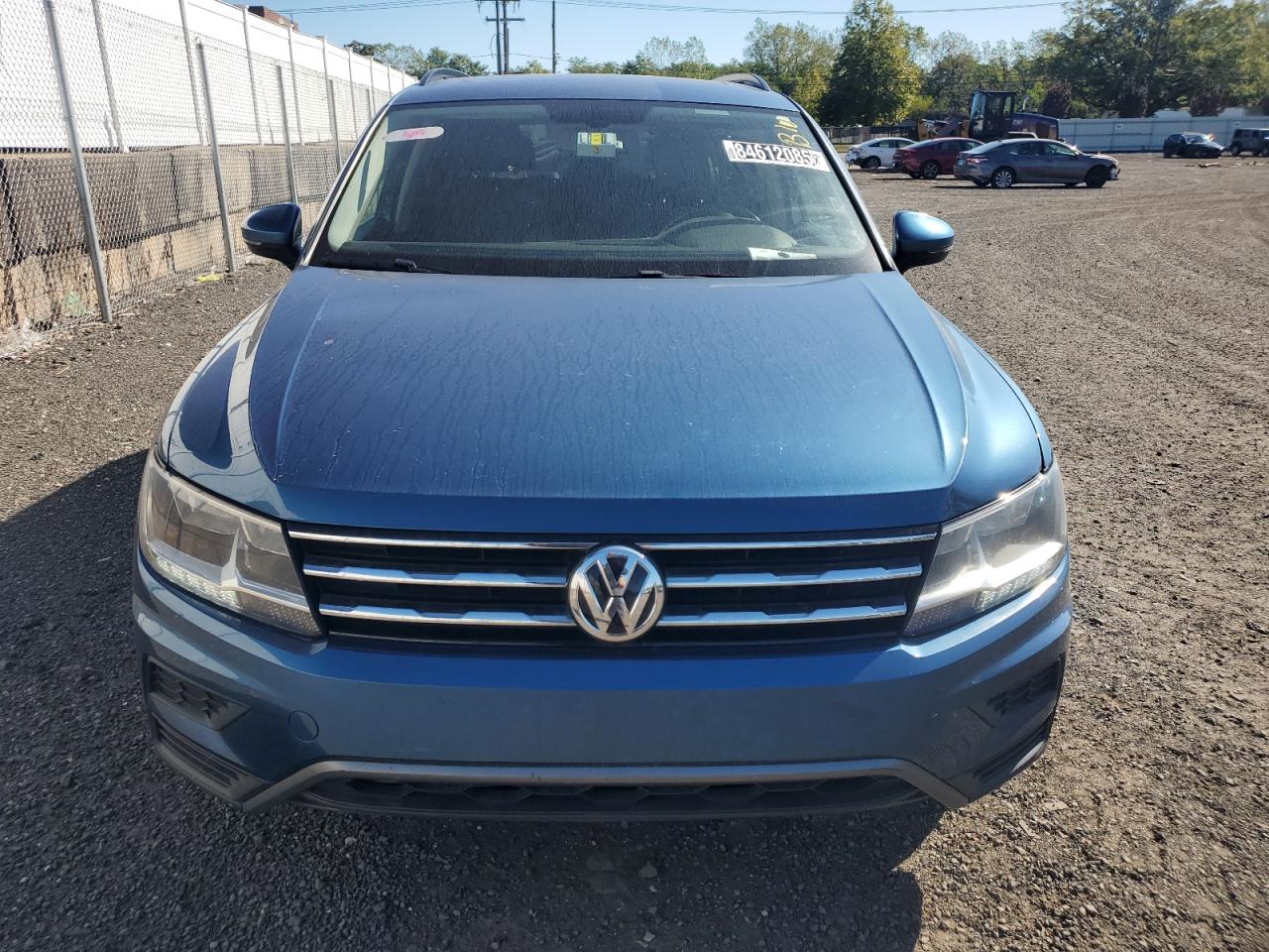 VOLKSWAGEN TIGUAN SE