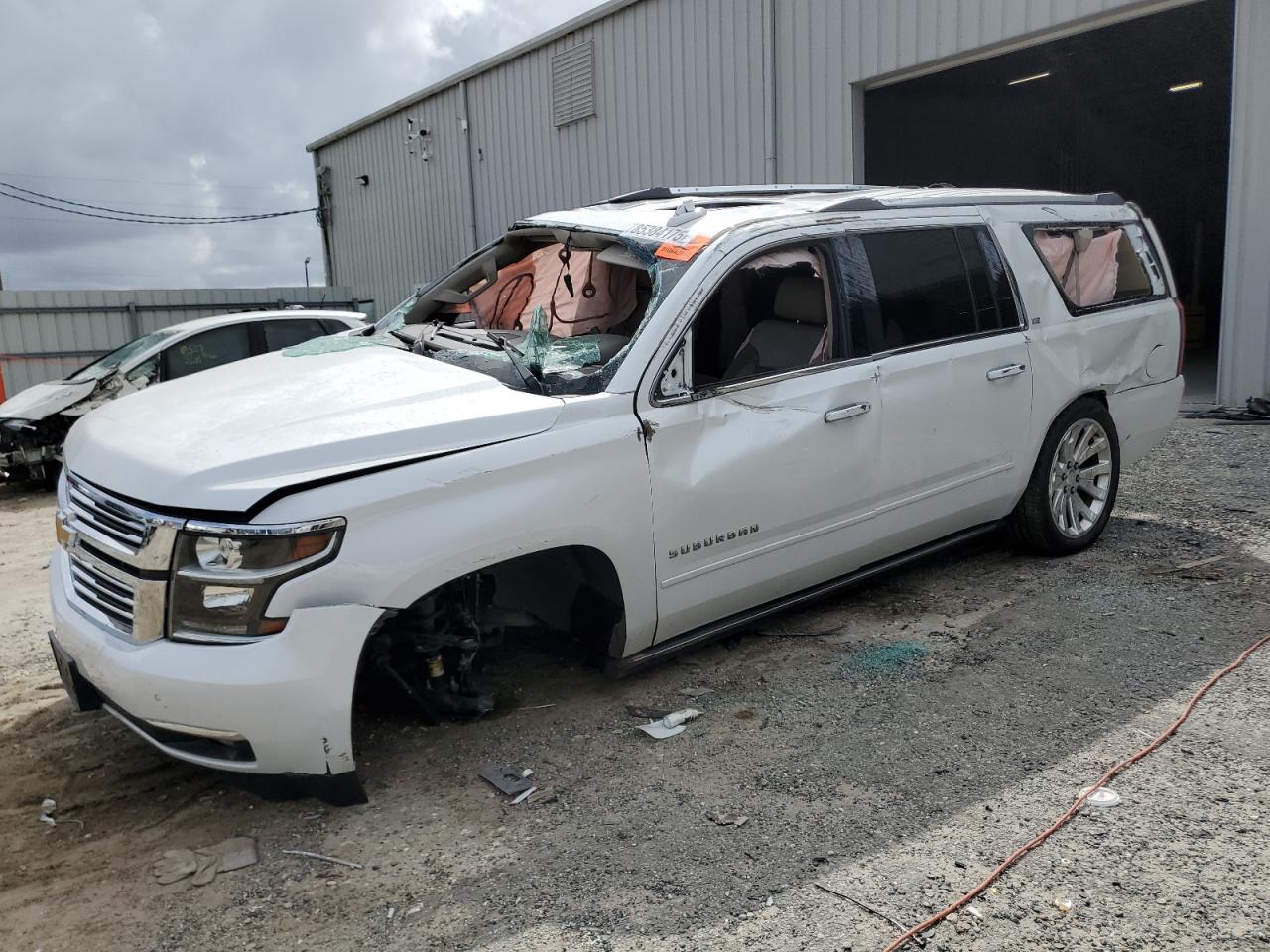 CHEVROLET SUBURBAN C1500 LTZ