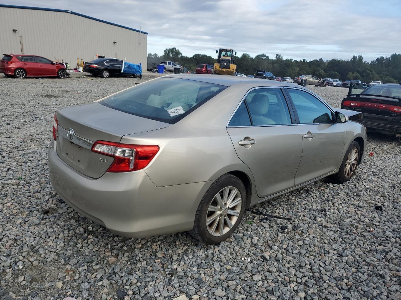 TOYOTA CAMRY L