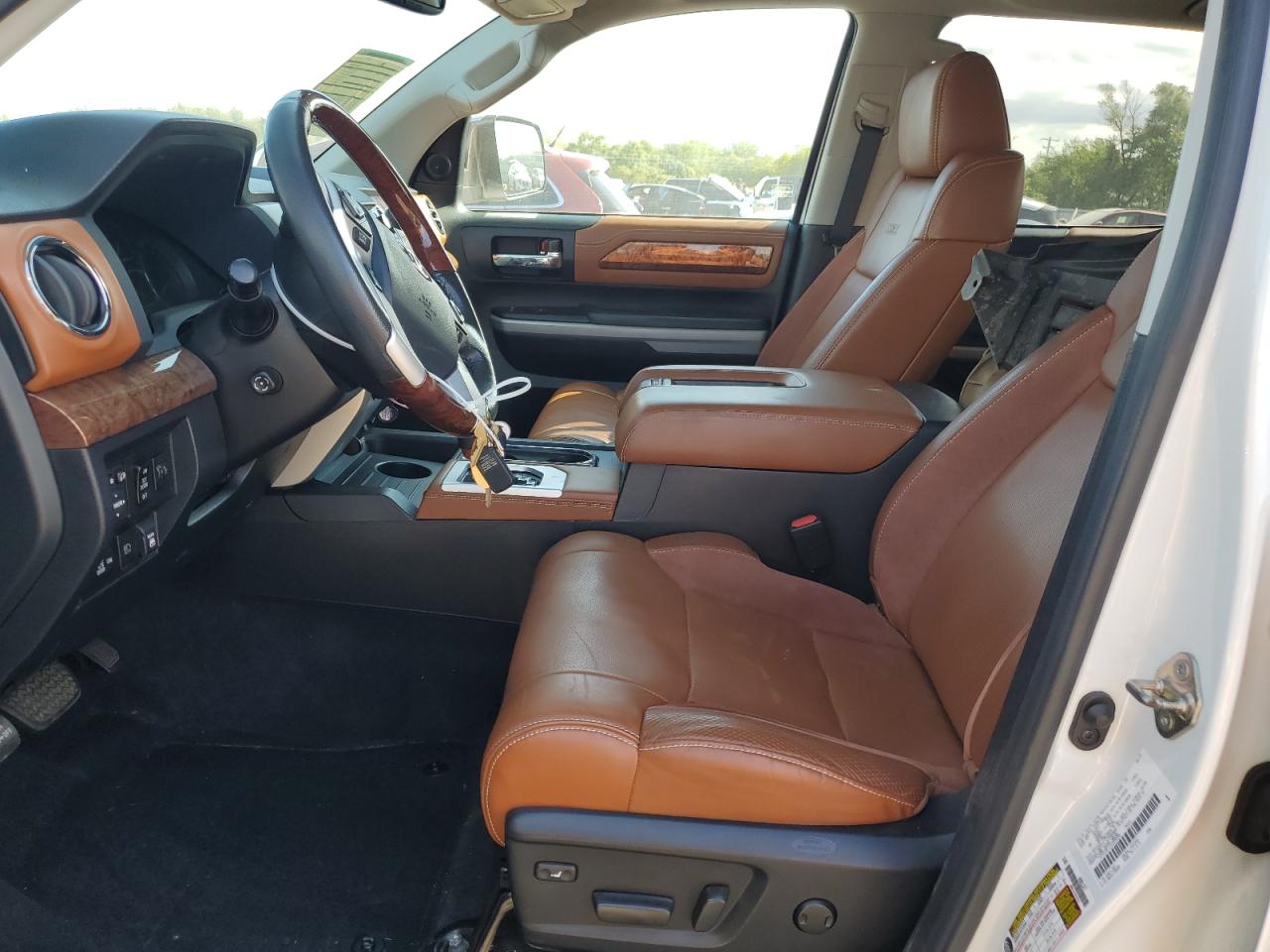 TOYOTA TUNDRA CREWMAX 1794