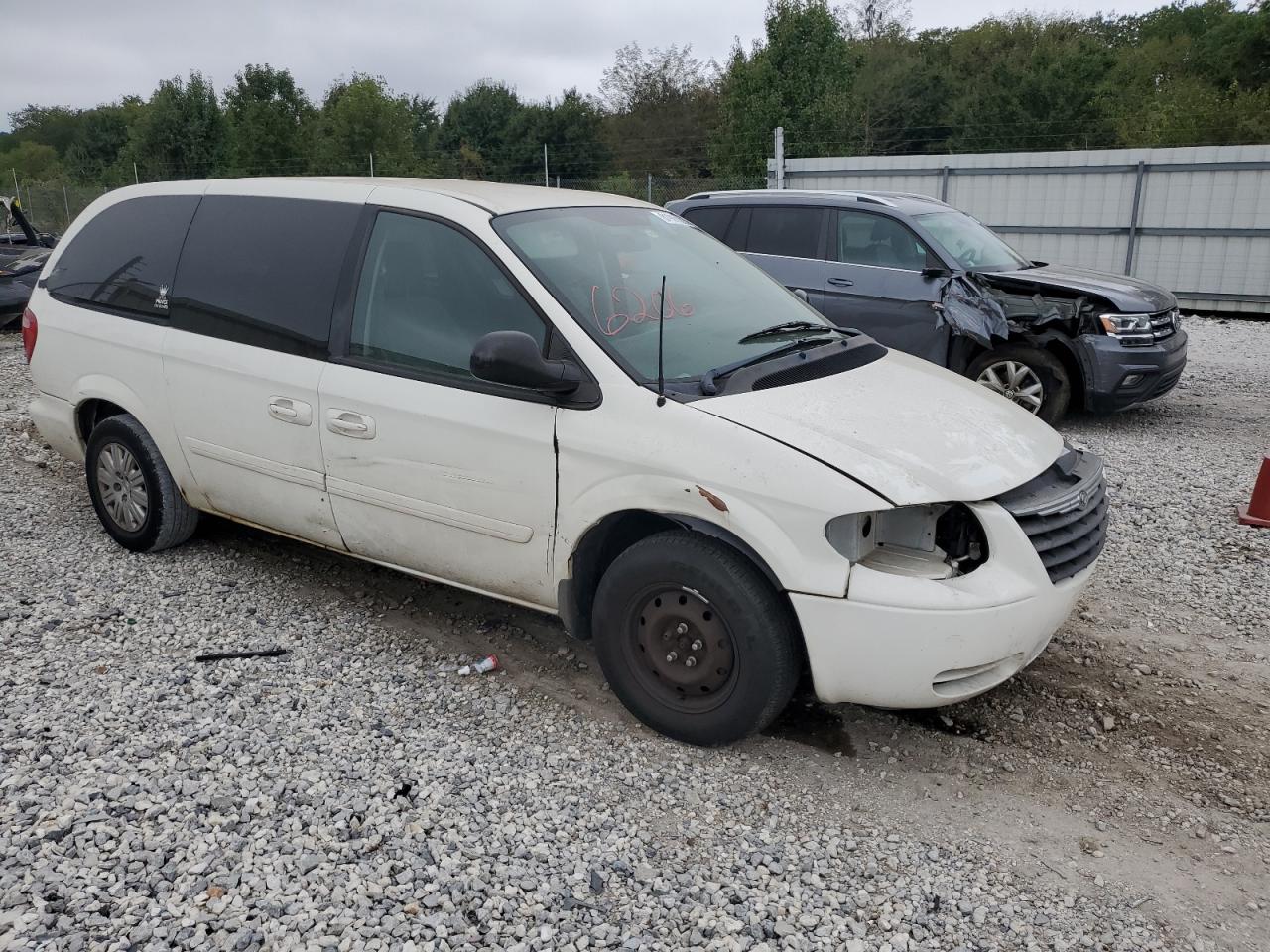 Lot #3287684010 2007 CHRYSLER TOWN & COU
