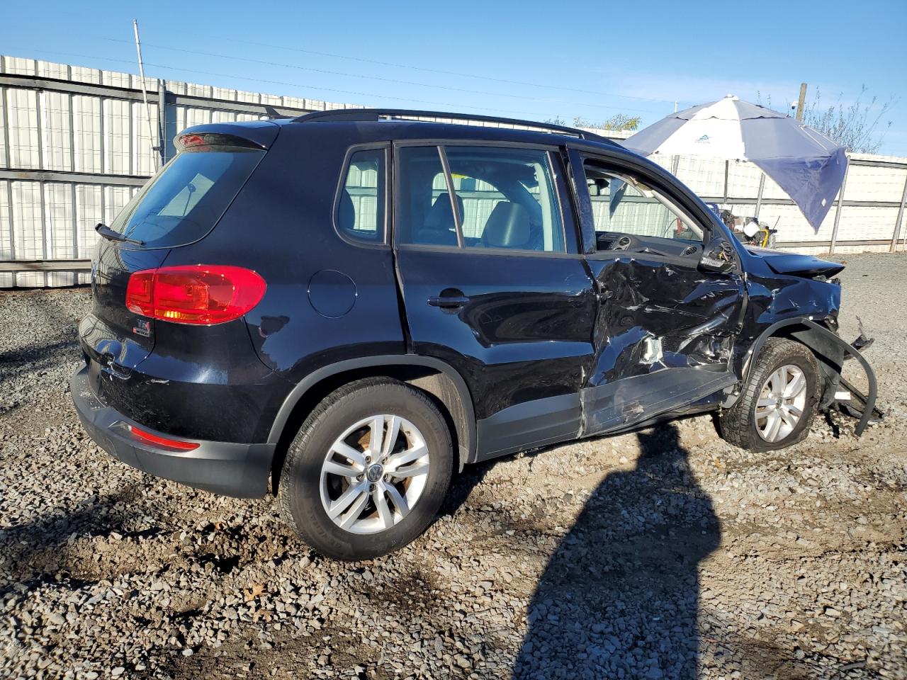 VOLKSWAGEN TIGUAN S