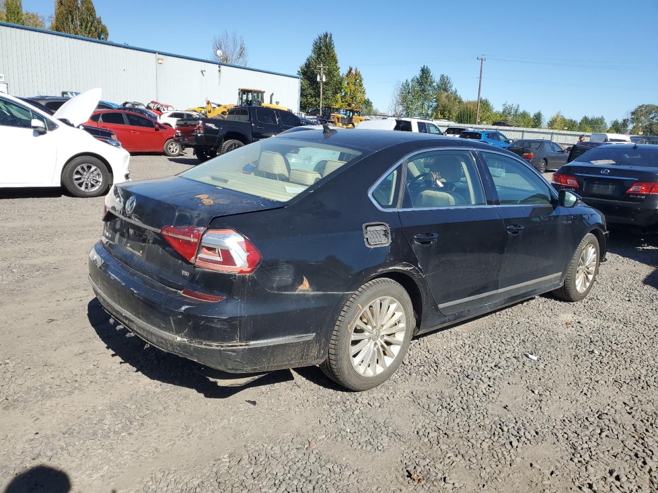 VOLKSWAGEN PASSAT SE