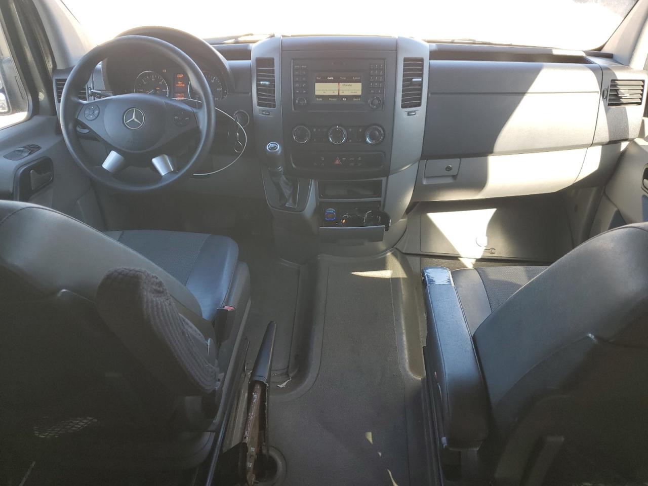 MERCEDES-BENZ SPRINTER 2500