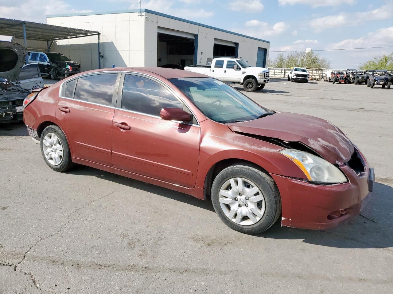NISSAN ALTIMA BASE