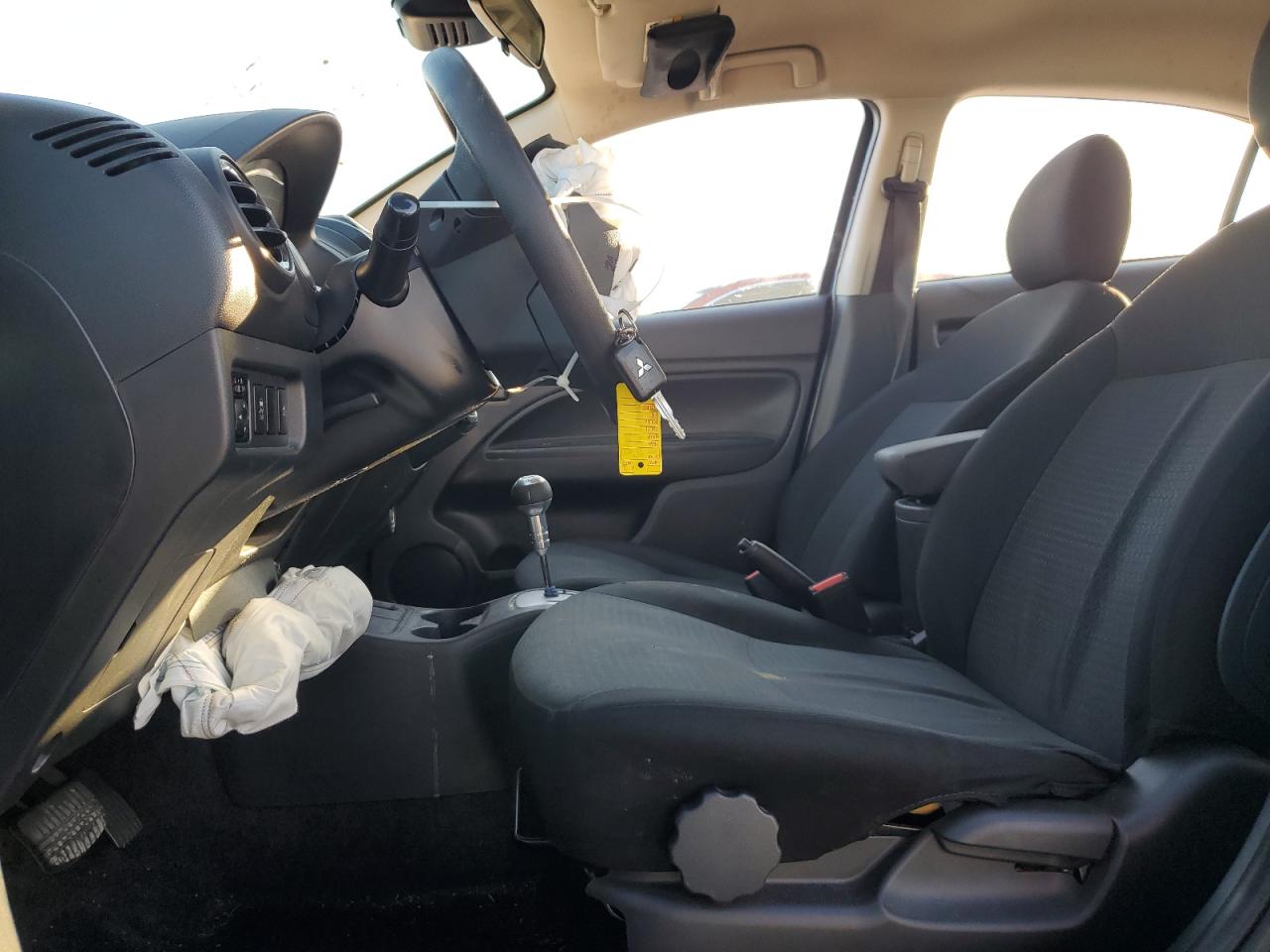 MITSUBISHI MIRAGE G4 ES