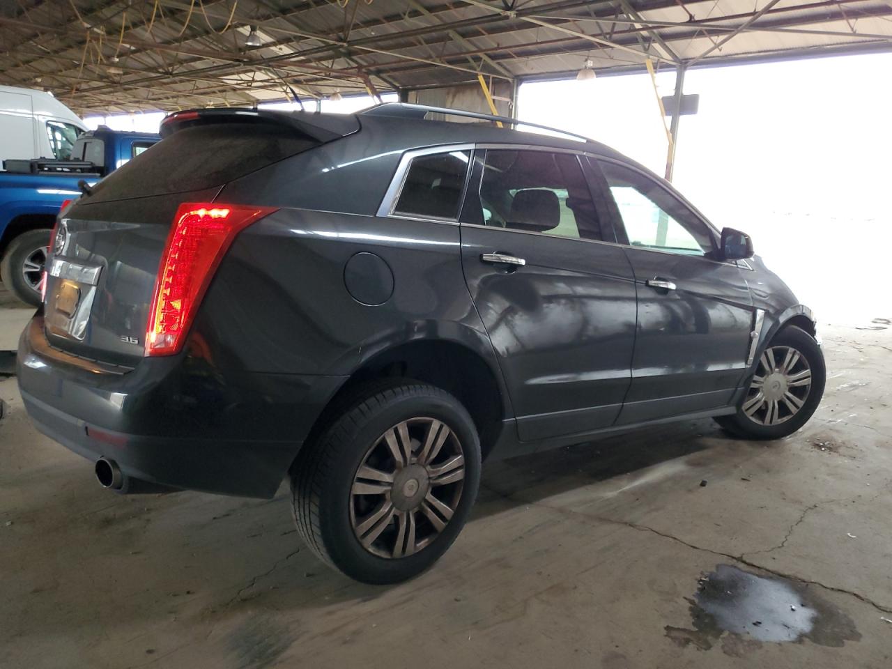 CADILLAC SRX
