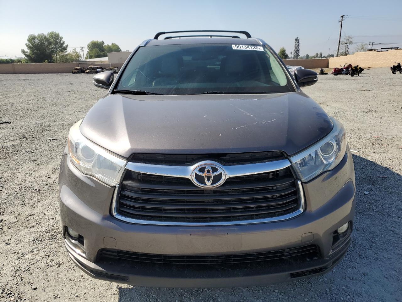 TOYOTA HIGHLANDER XLE