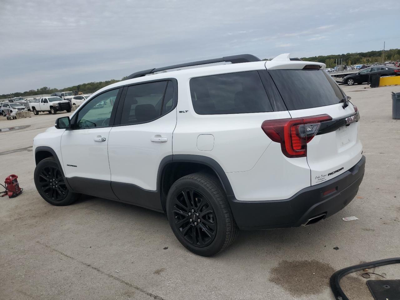 GMC ACADIA SLT