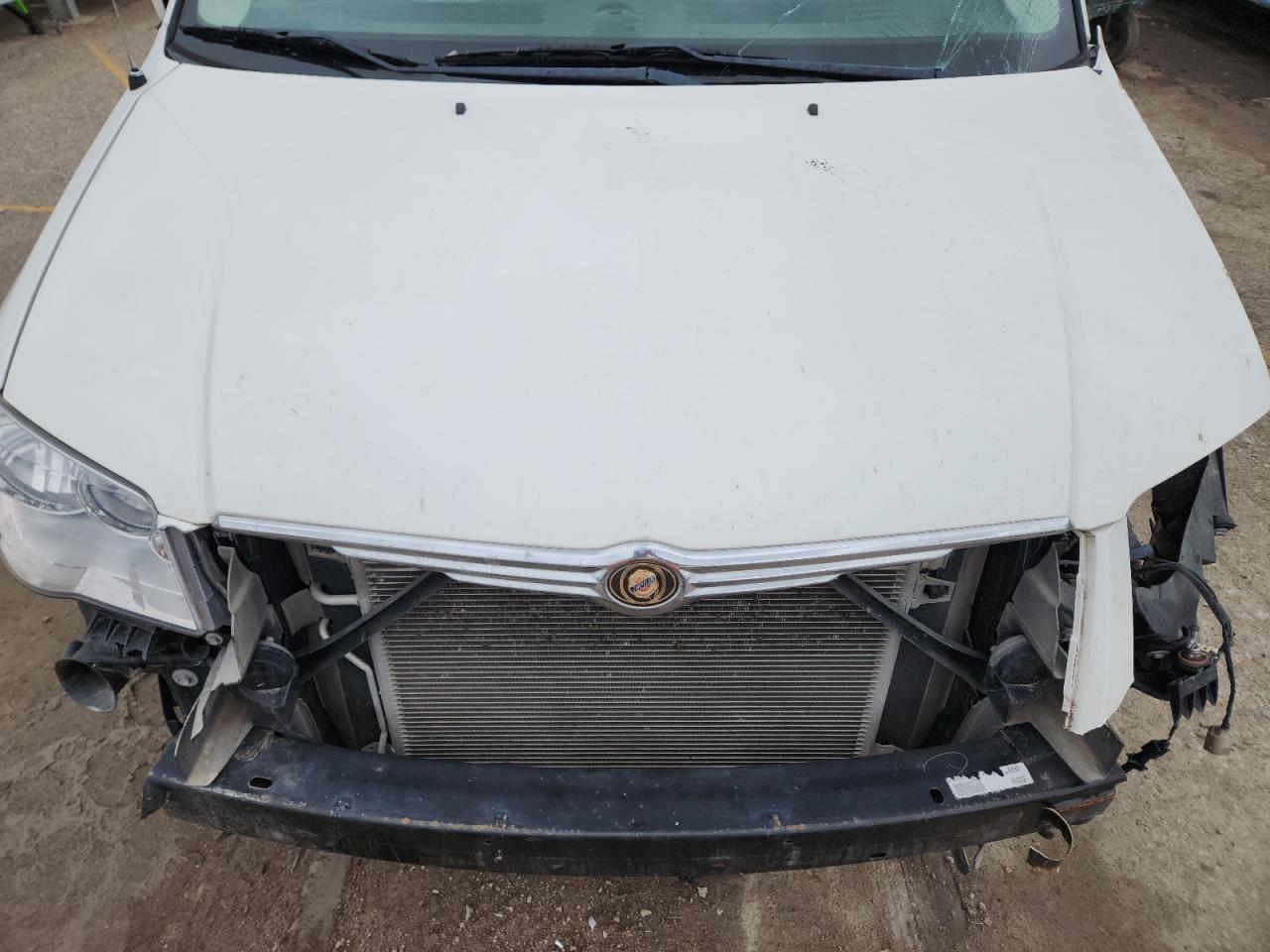 Lot #3298222027 2008 CHRYSLER TOWN & COU