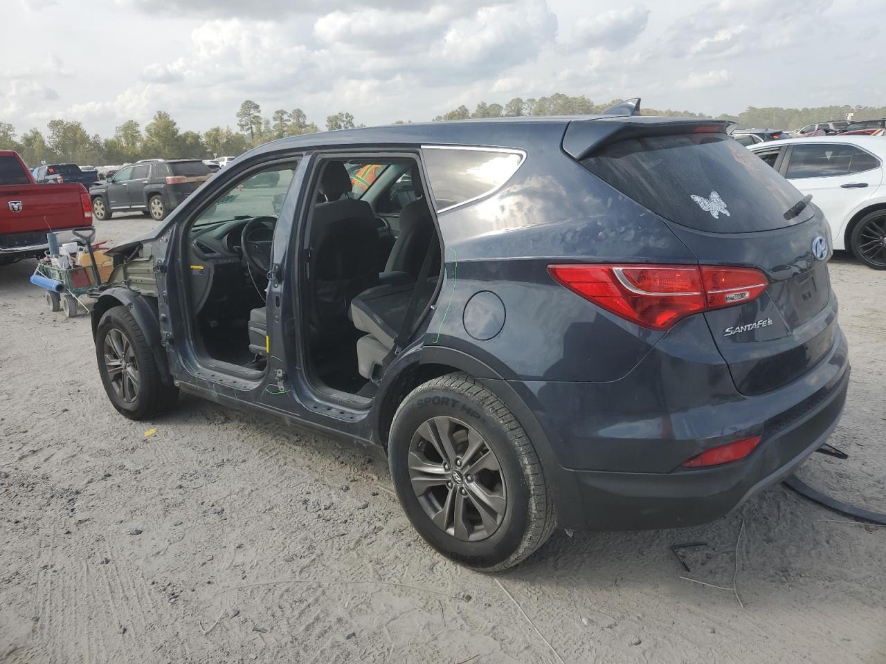 Lot #3305608758 2014 HYUNDAI SANTA FE S