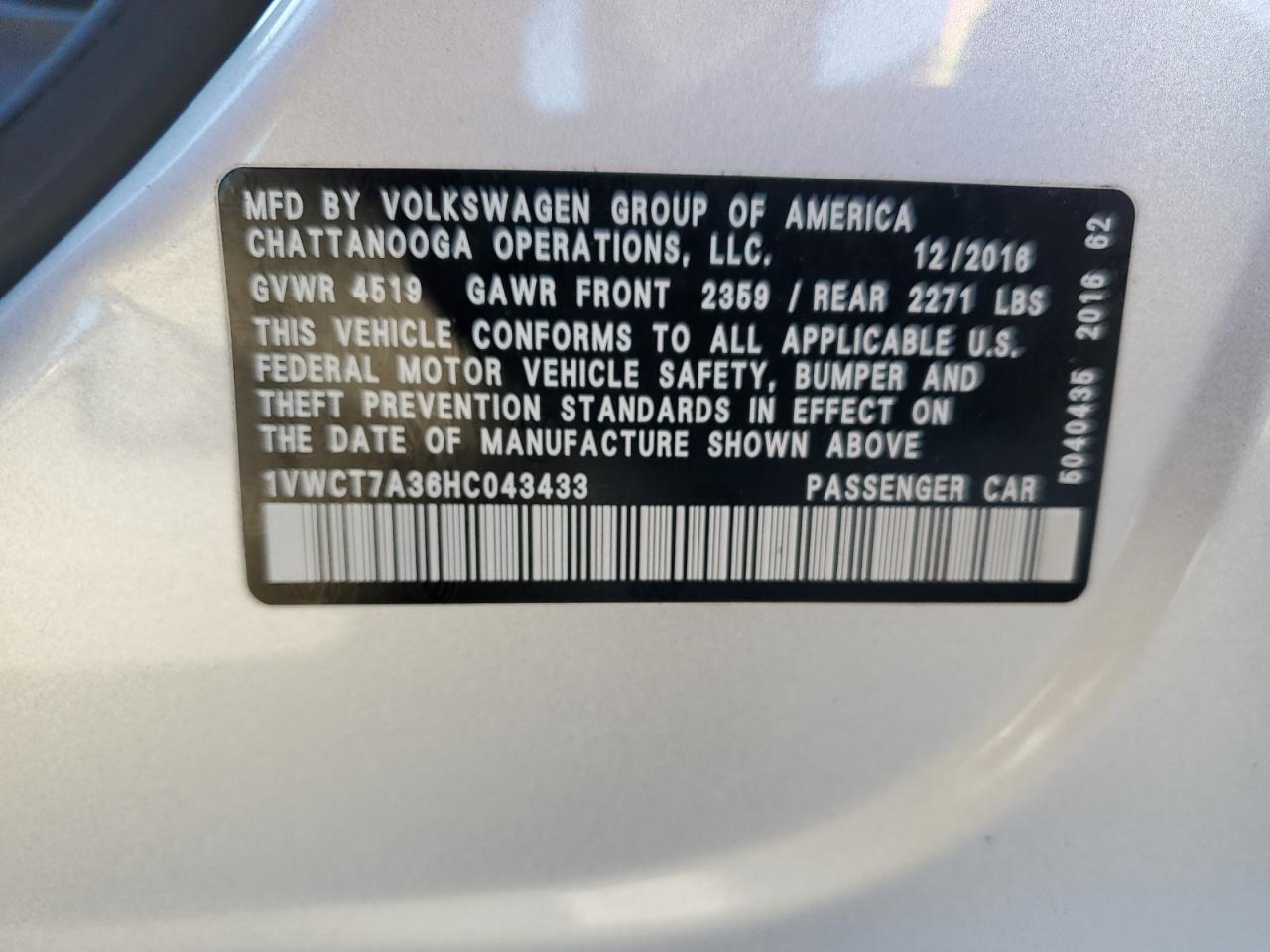 VOLKSWAGEN PASSAT SEL PREMIUM