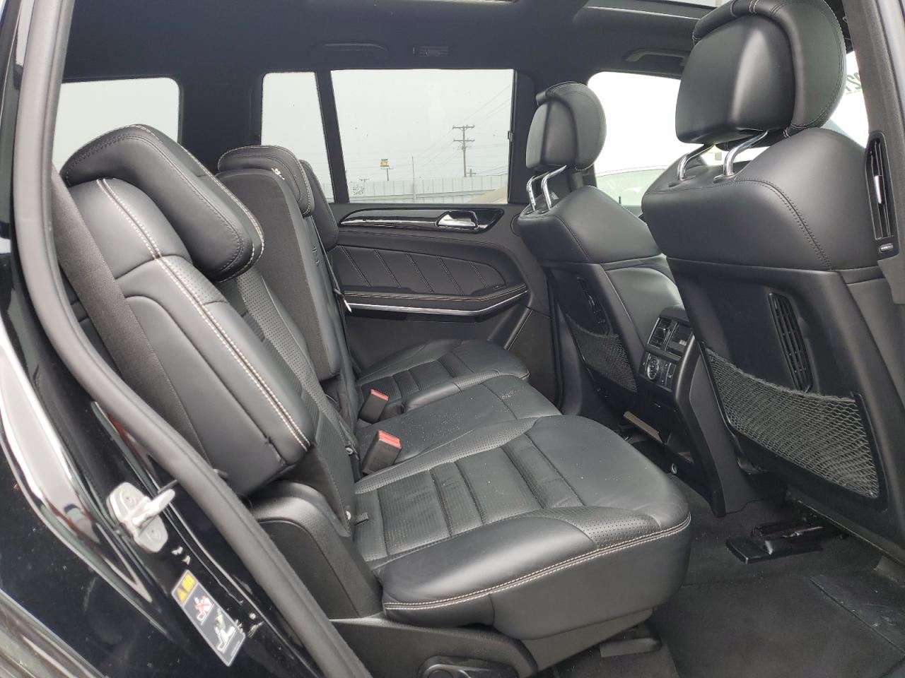 MERCEDES-BENZ GL-CLASS 63 AMG