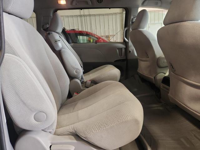 2011 TOYOTA SIENNA LE - 5TDKK3DC0BS054701