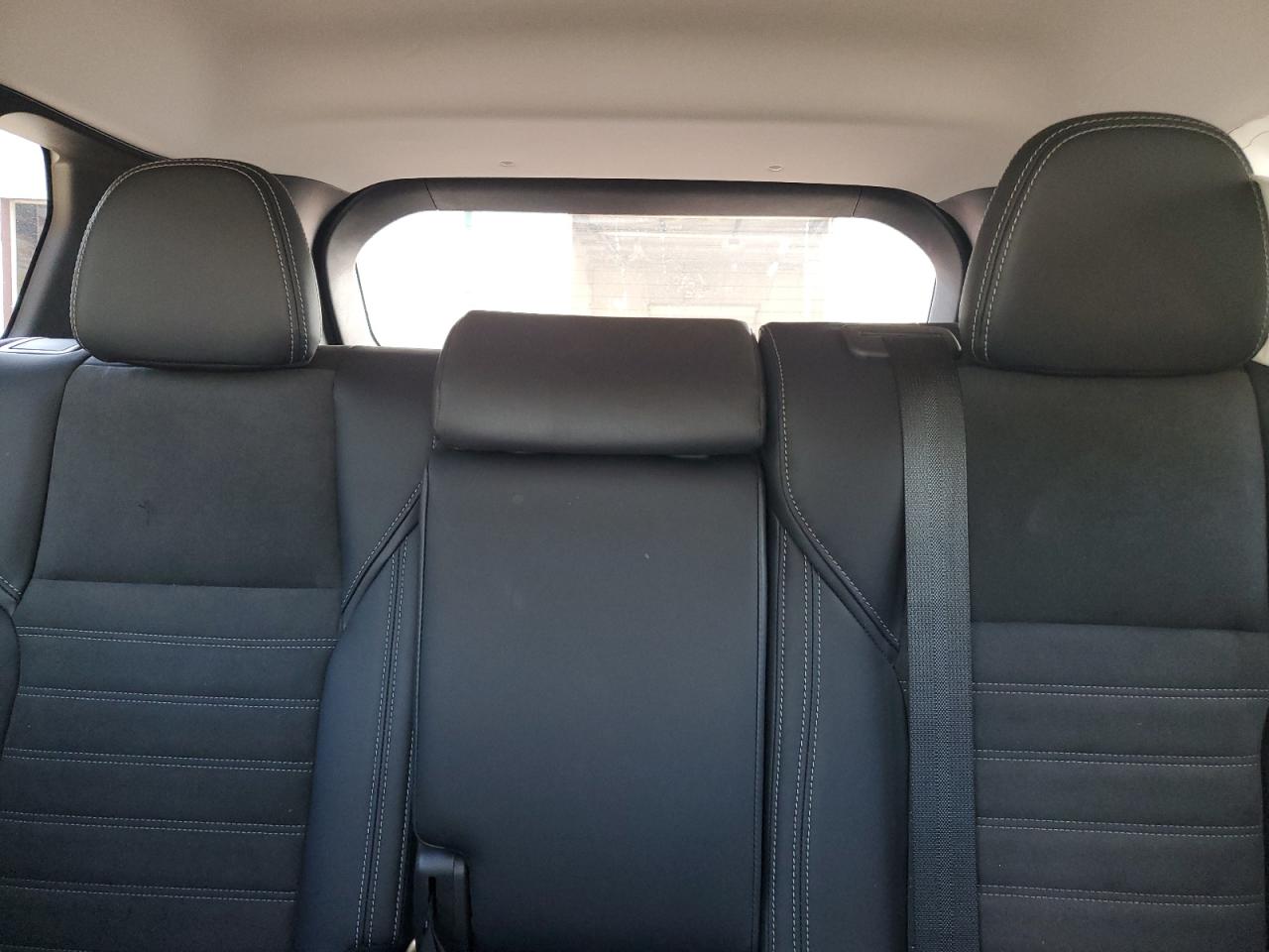 MITSUBISHI OUTLANDER SE