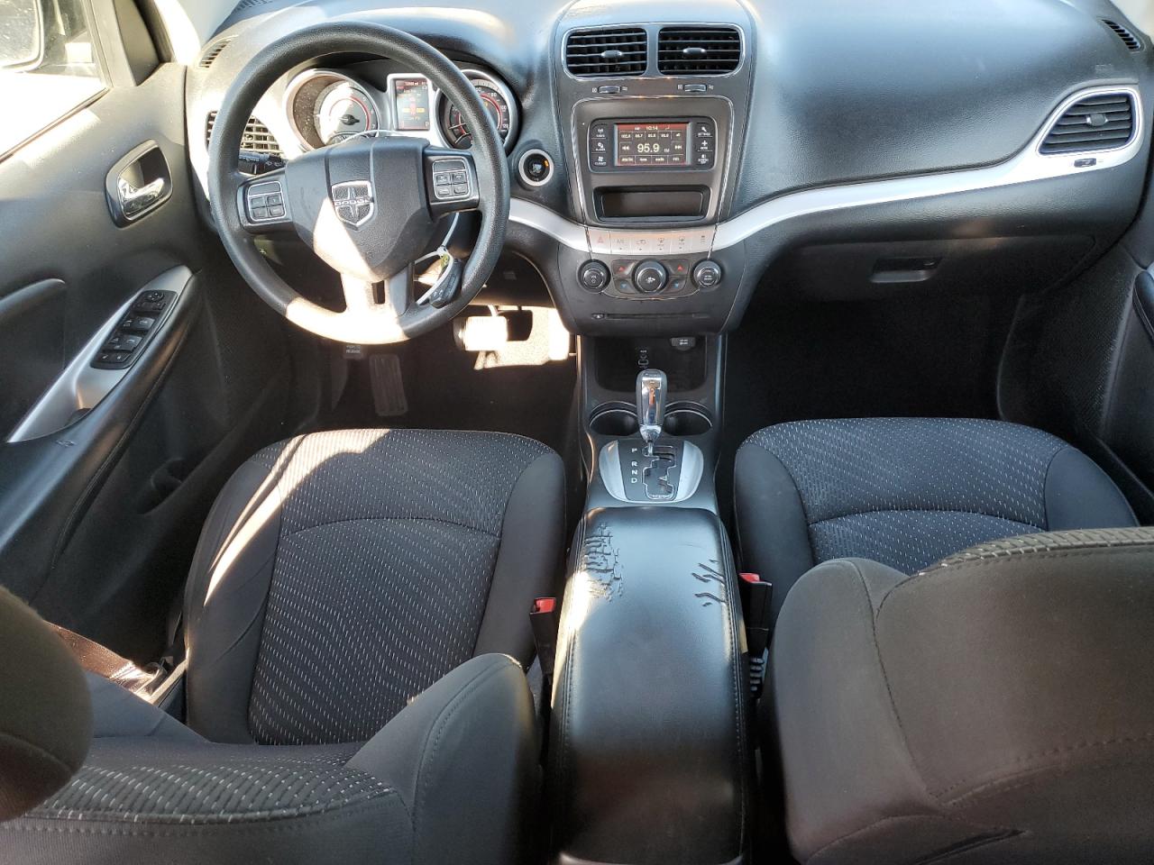 Lot #3305306326 2018 DODGE JOURNEY SE