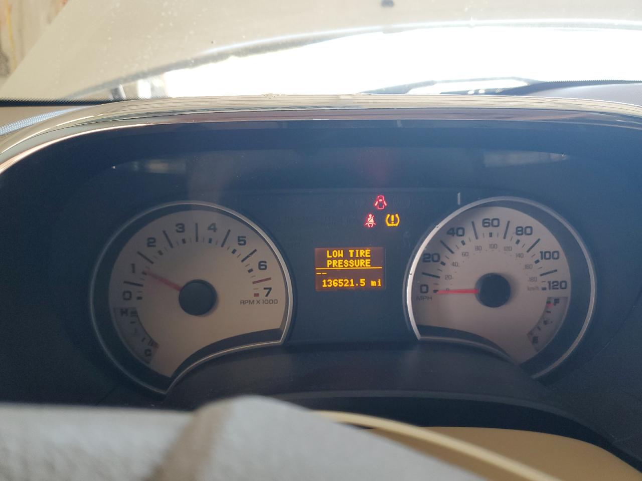 FORD EXPLORER EDDIE BAUER