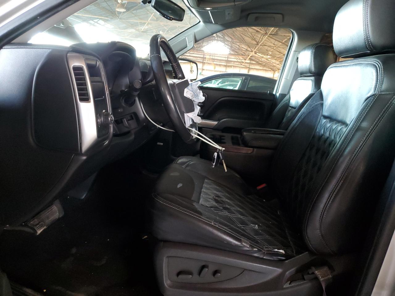 CHEVROLET SILVERADO C1500 LT