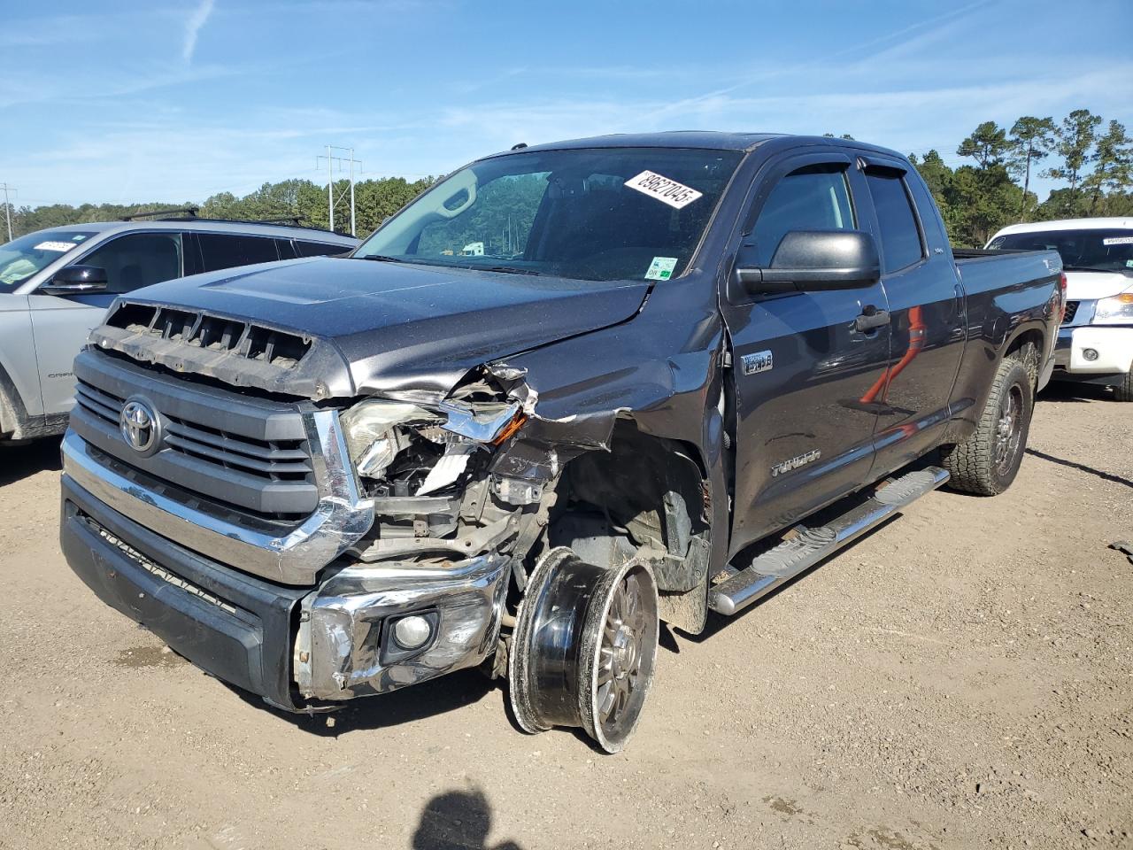 TOYOTA TUNDRA DOUBLE CAB SR
