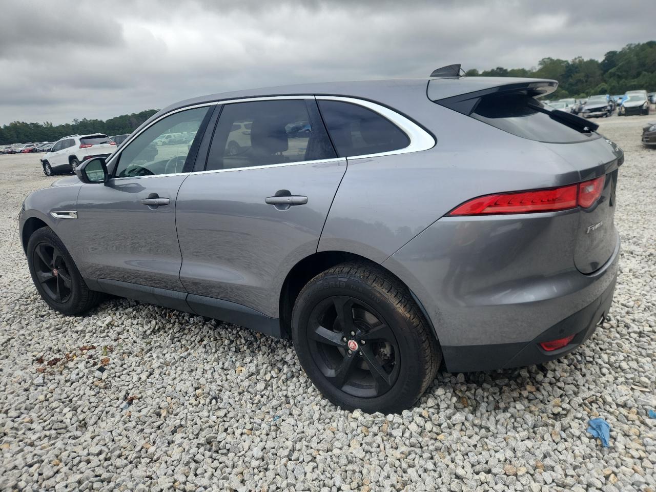 JAGUAR F-PACE PREMIUM
