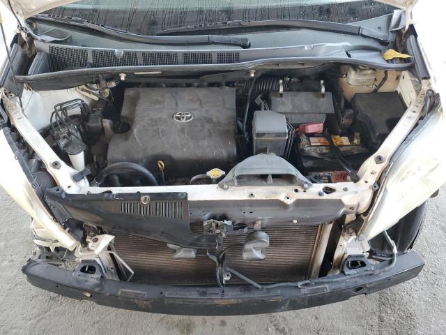 2014 TOYOTA SIENNA LE #3301877441