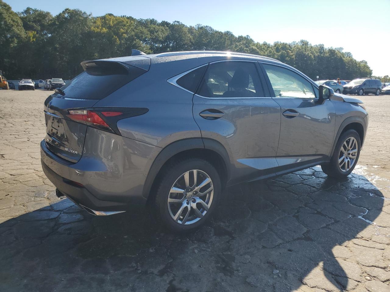 LEXUS NX 200T BASE