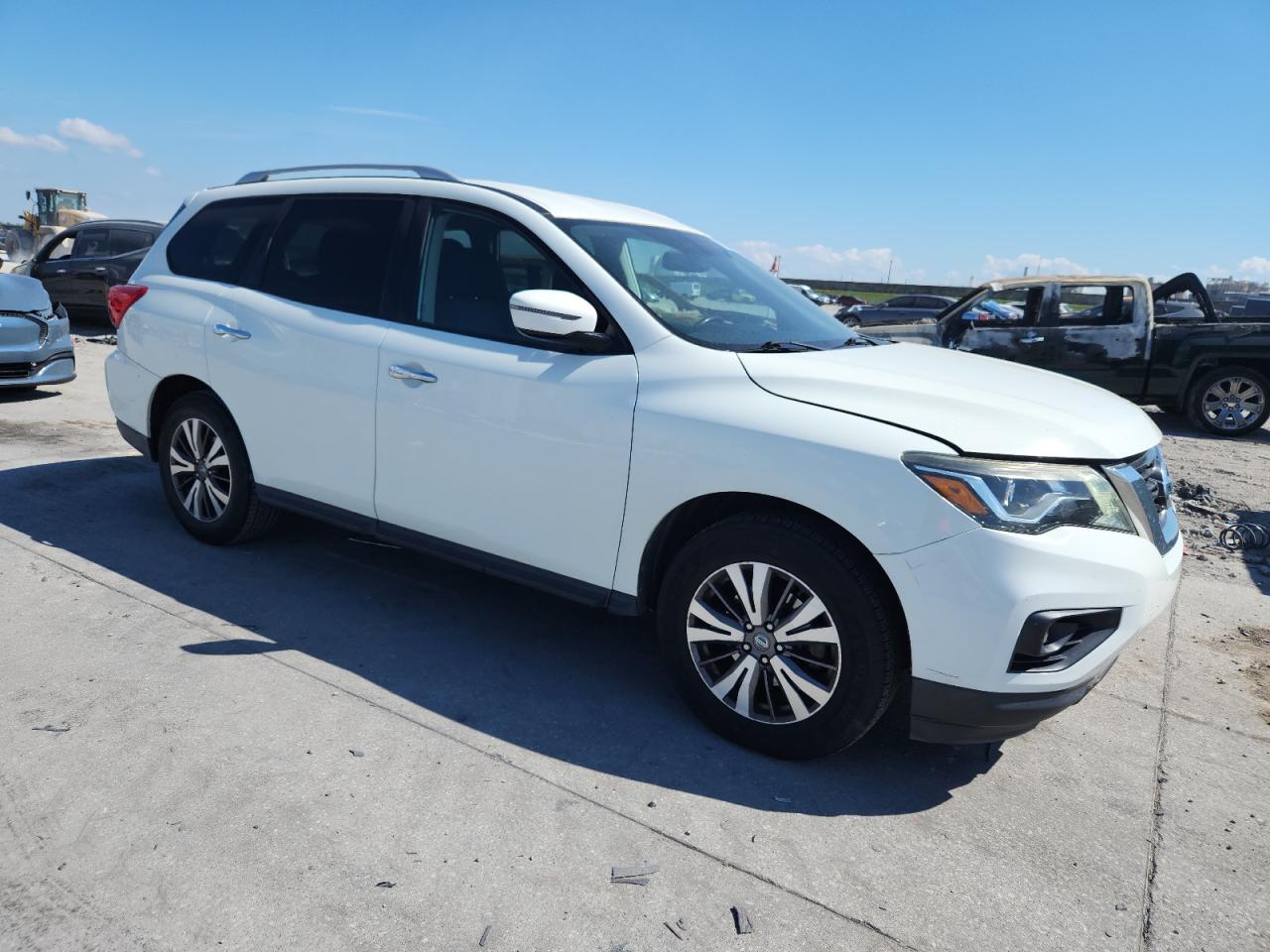 NISSAN PATHFINDER S