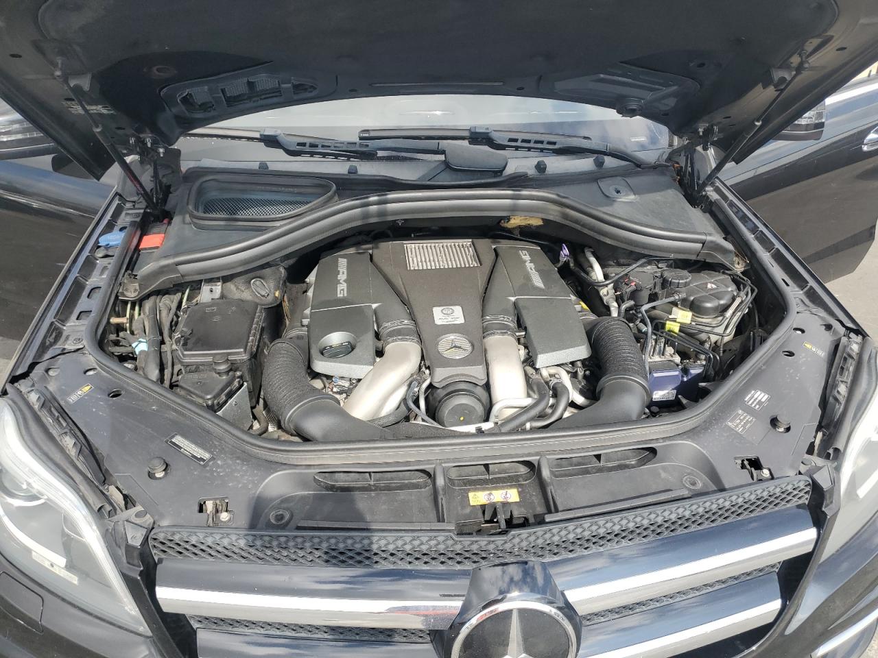 MERCEDES-BENZ GL-CLASS 63 AMG