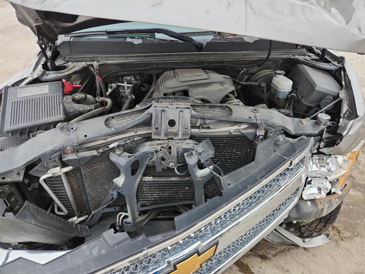 CHEVROLET SILVERADO K1500 LT