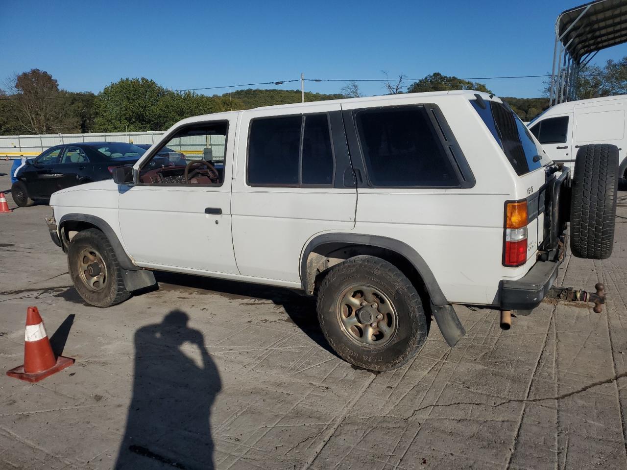 Lot #3302823934 1992 NISSAN PATHFINDER