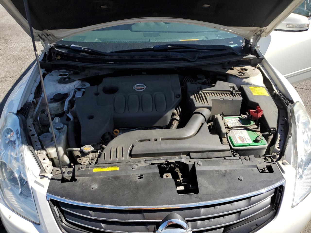 NISSAN ALTIMA BASE