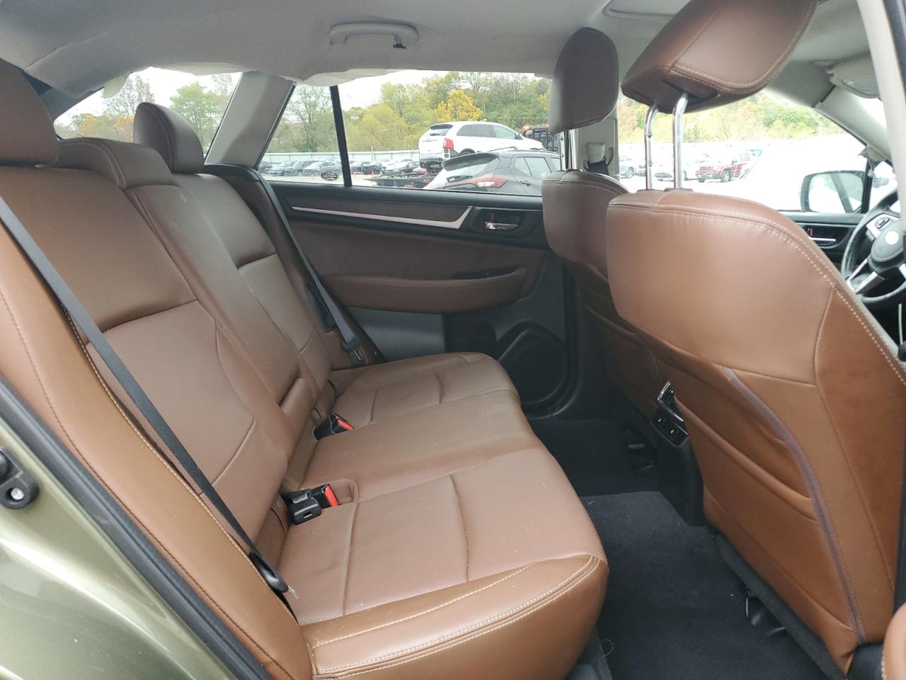 SUBARU OUTBACK TOURING