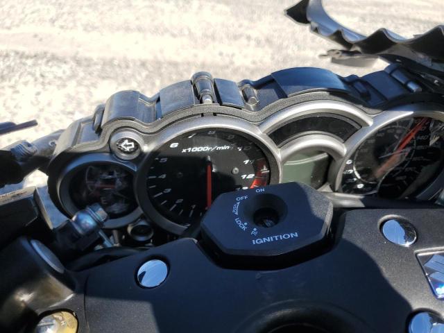 2011 SUZUKI GSX1300 R JS1GX72A2B2100028