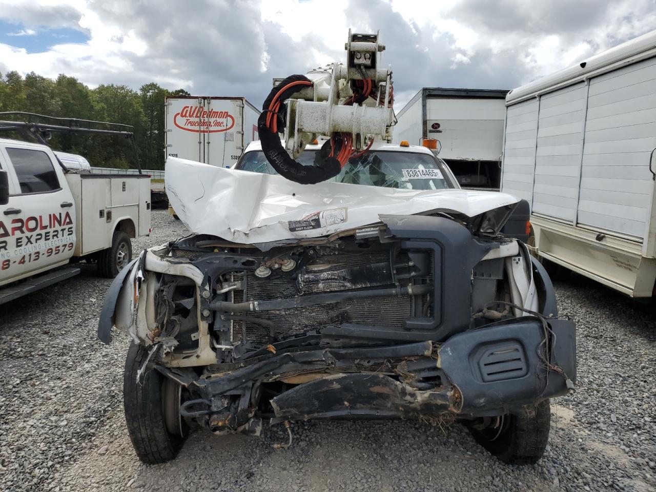 FORD F-550 SUPER DUTY