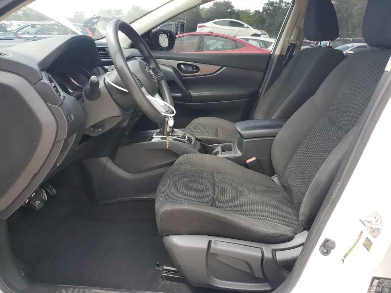 NISSAN ROGUE SPORT S