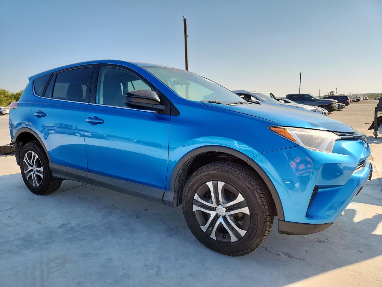 TOYOTA RAV4 LE