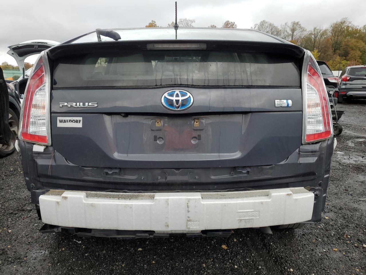 TOYOTA PRIUS