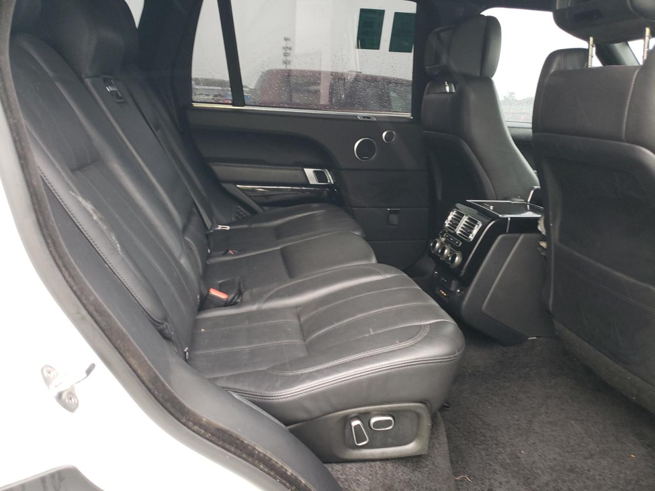 LAND ROVER RANGE ROVER SUPERCHARGED