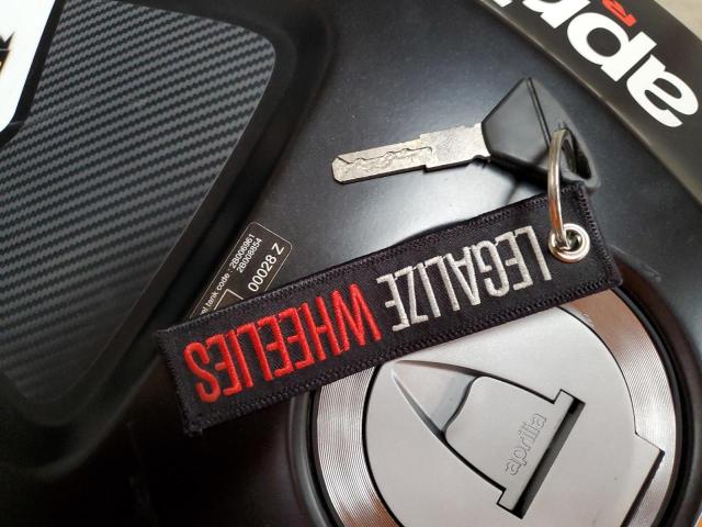 2024 APRILIA RSV4 1100 ZD4KYUB00RS001161