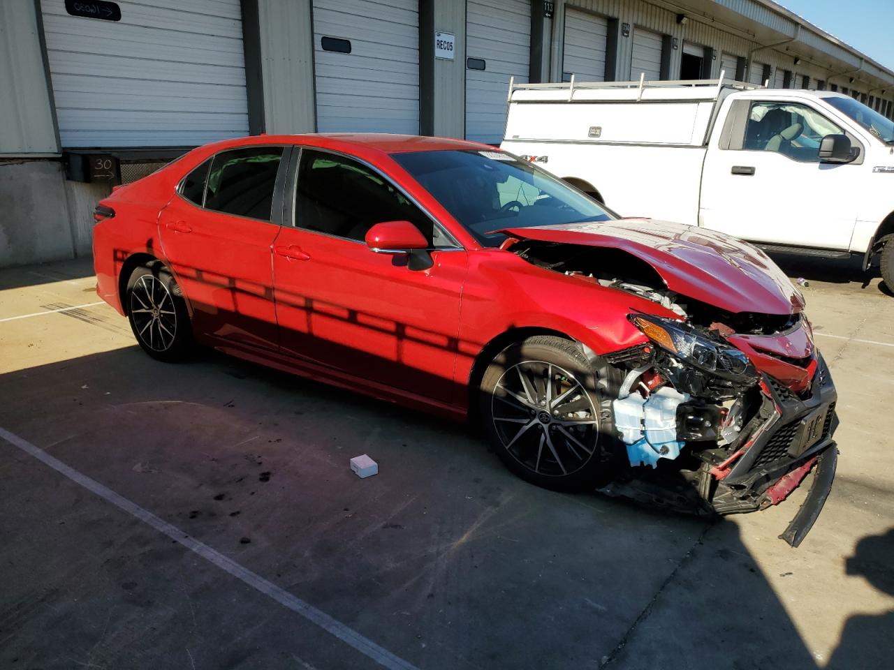 TOYOTA CAMRY SE NIGHT SHADE