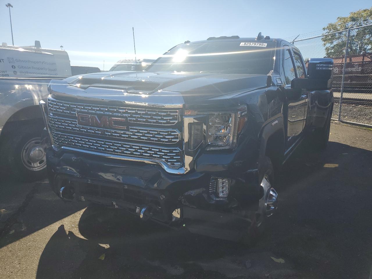 GMC SIERRA K3500 DENALI