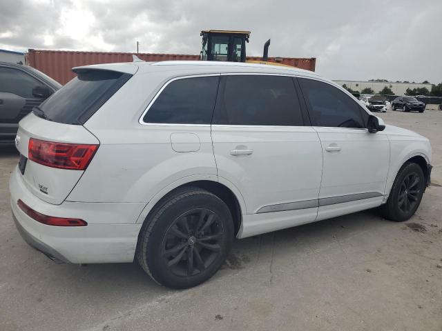2018 AUDI Q7 PREMIUM WA1AAAF7XJD002211