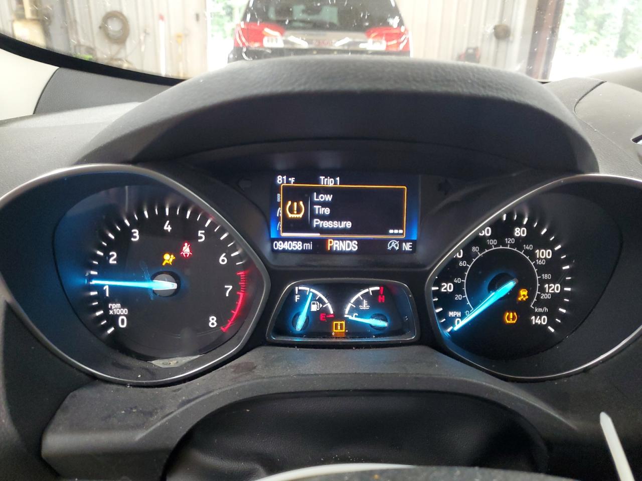 FORD ESCAPE TITANIUM