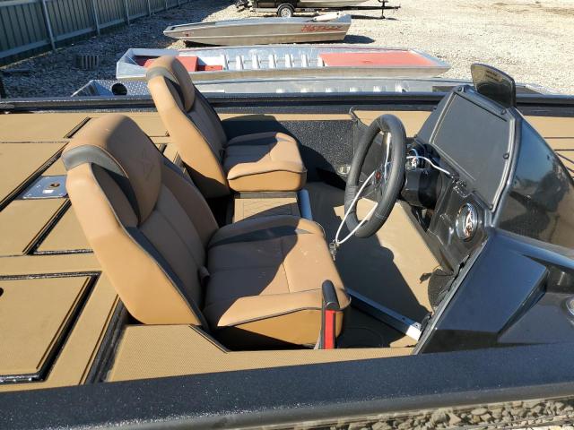 2025 X-PRESS BOAT #3281632407