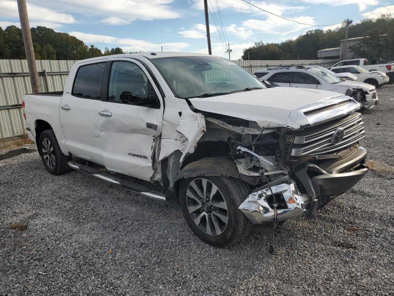 TOYOTA TUNDRA CREWMAX LIMITED