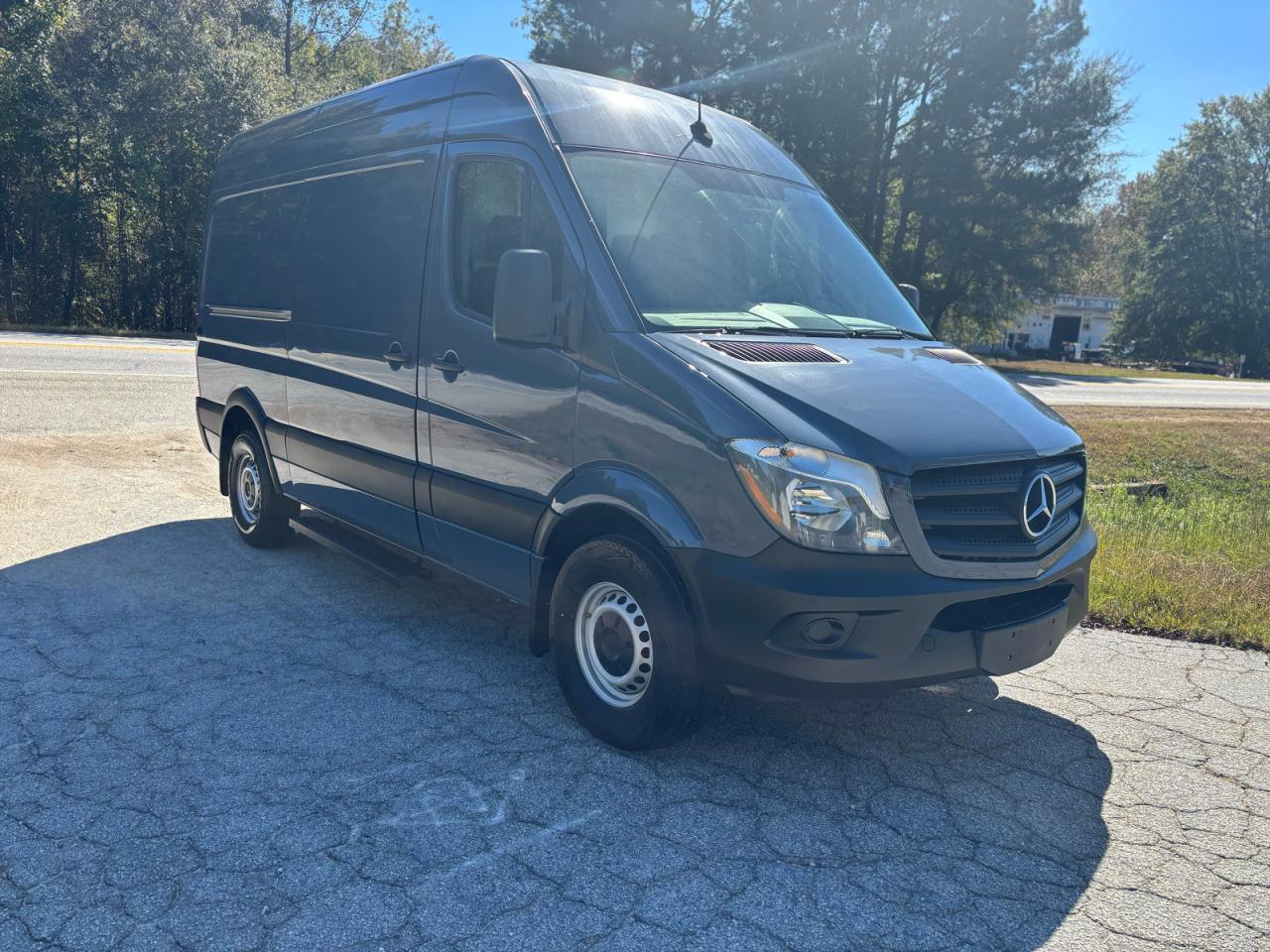 MERCEDES-BENZ SPRINTER 2500