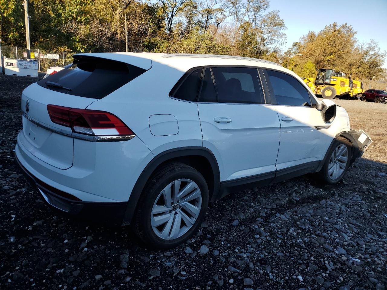 VOLKSWAGEN ATLAS CROSS SPORT SE