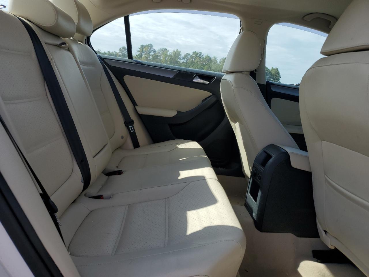 VOLKSWAGEN JETTA TDI