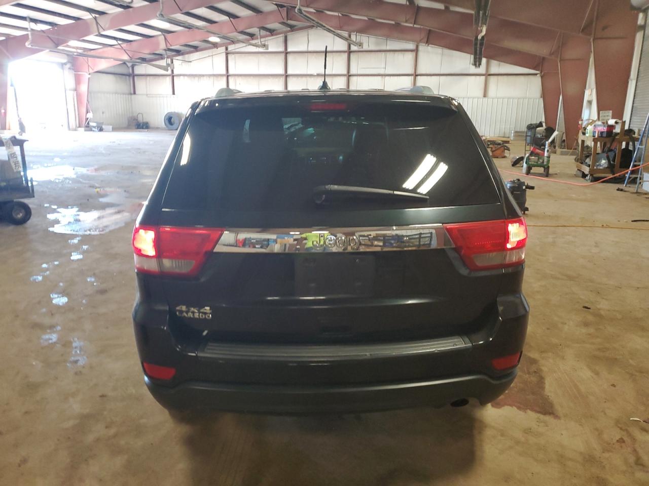 JEEP GRAND CHEROKEE LAREDO